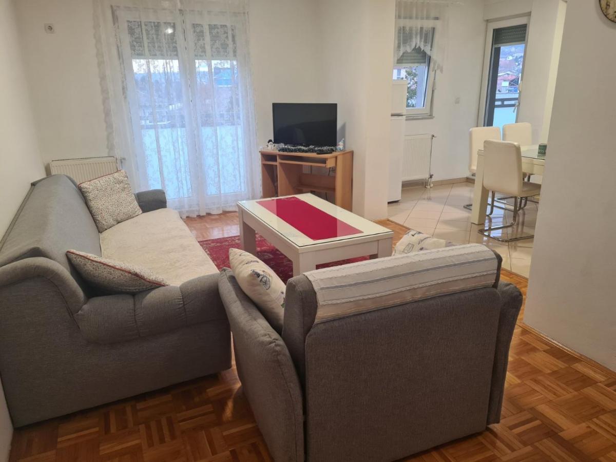 Apartman Bella Apartment Doboj Exterior foto